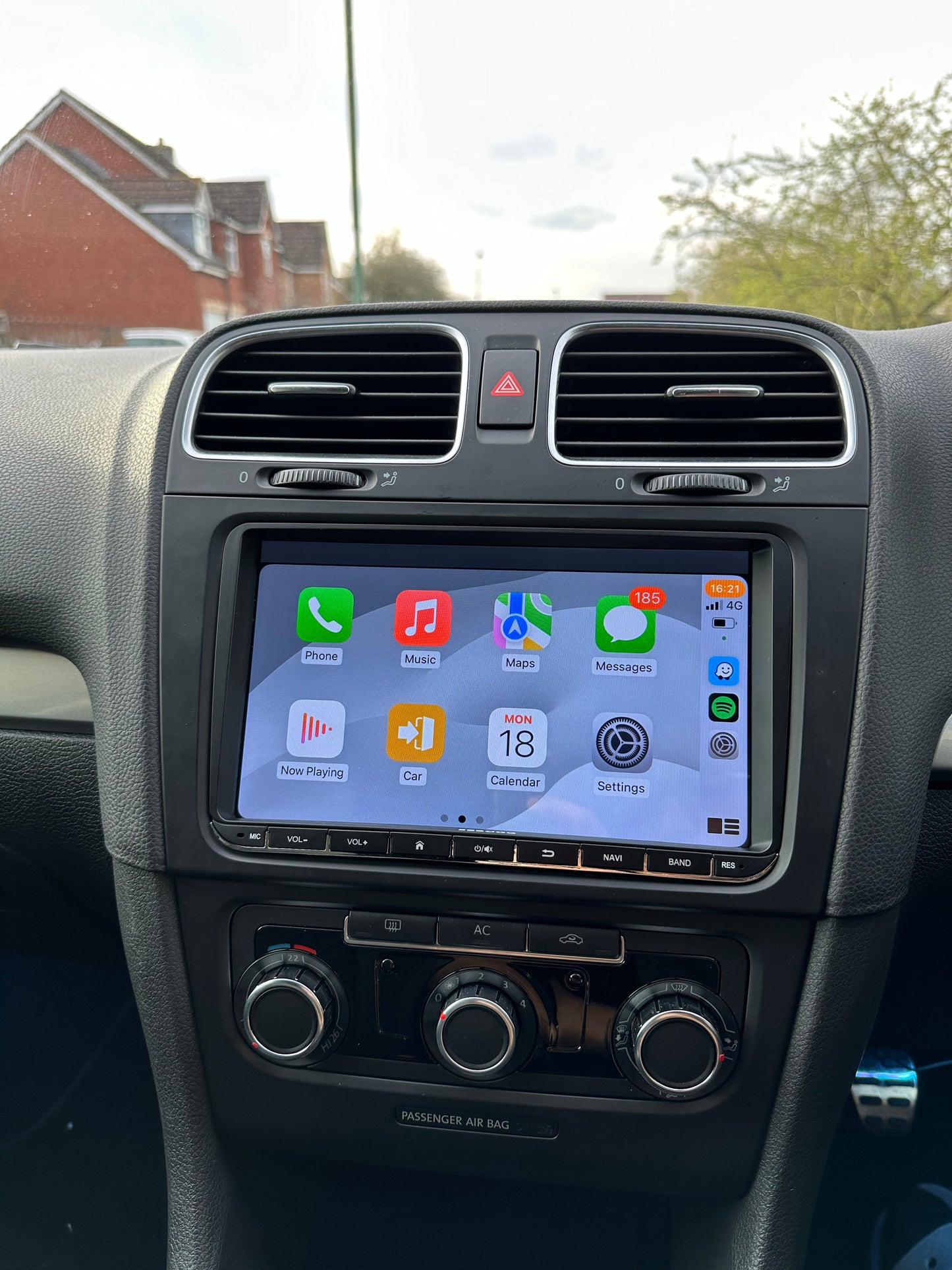 VolksWagen - 9 inch Apple CarPlay/Android Auto Car Radio